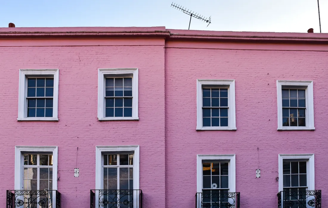 Painted period townhouse frontage, Chelsea, London