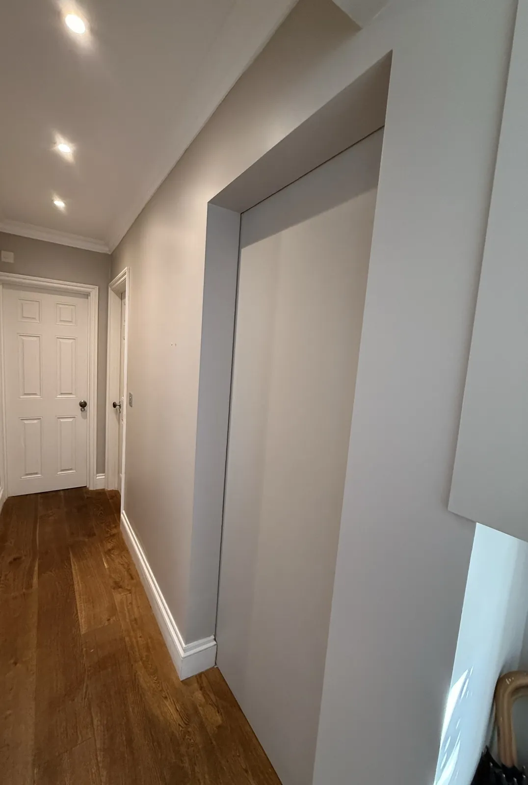 Hallway finished, walls and doors, Chelsea