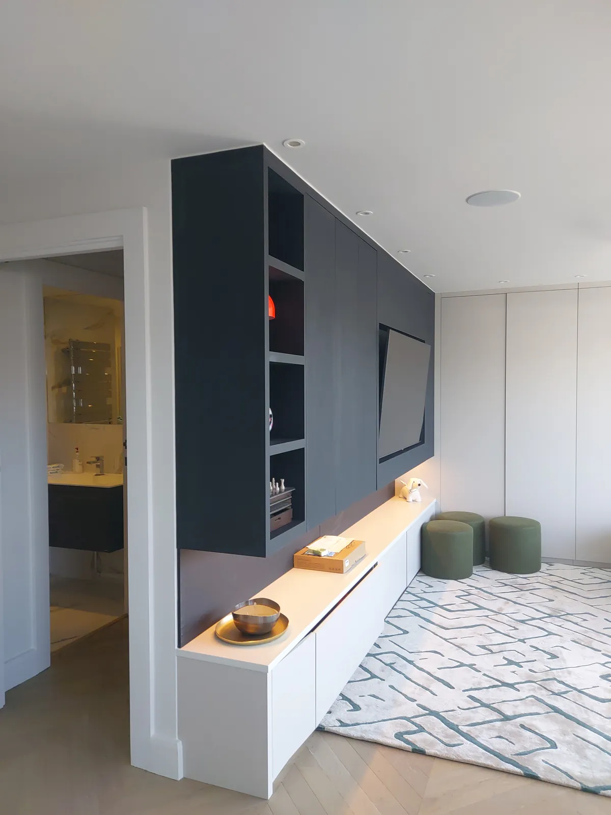 Living room with media wall, walls and ceiling, St John's Wood