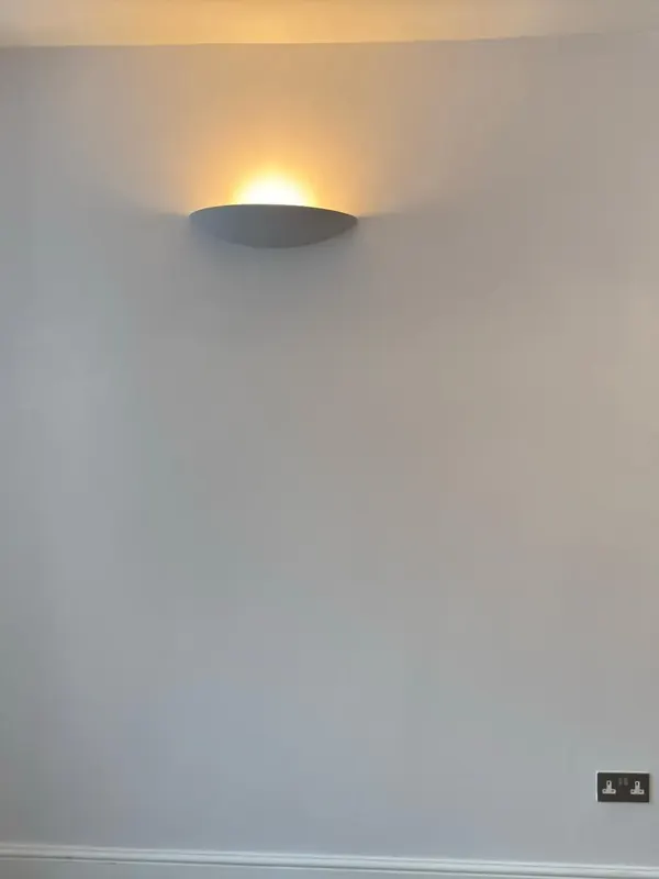 Walls in a flat, smooth finish, Knightsbridge