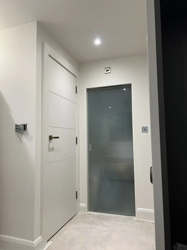 Hallway with glass bathroom door, St John’s Wood